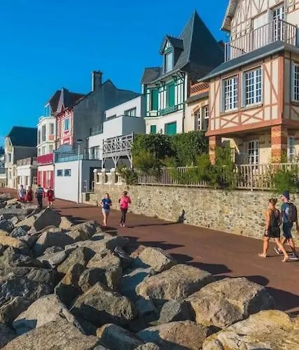 Lejlighed Le Cocon Du Bourg D'agon *